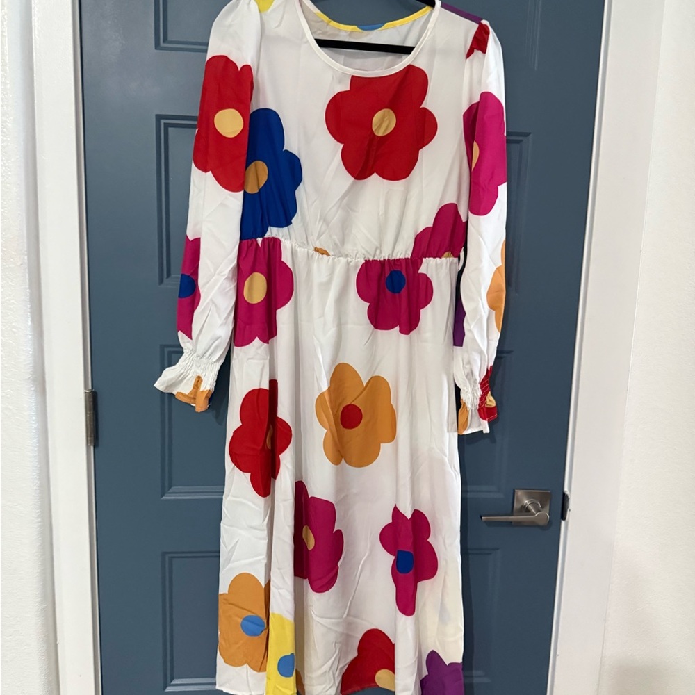 SHEIN White Maxi Dress with Multicolor Floral Print